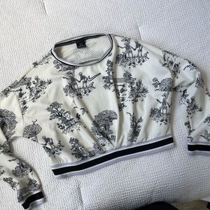 Nike Skeleton Toile crop sweatshirt. RARE